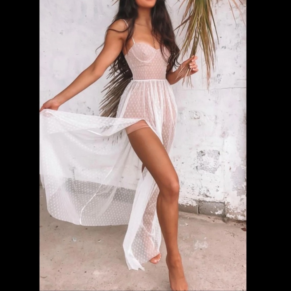 White Fox Totally Bangin' Mesh Maxi Dress NWT